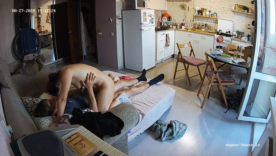 Rachel y Ross Couch Sexo, 2024-08-27 720P - Amateur