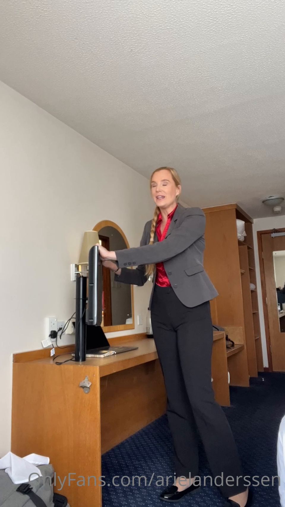 Ariel Anderssen OnlyFans 0hg030bs23bkg5vocrjdt source