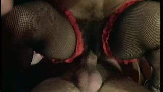 gratis video en línea 13 Eine verdammt heisse Braut 1,2 (1989) - hardcore - porno hardcore sexo 12