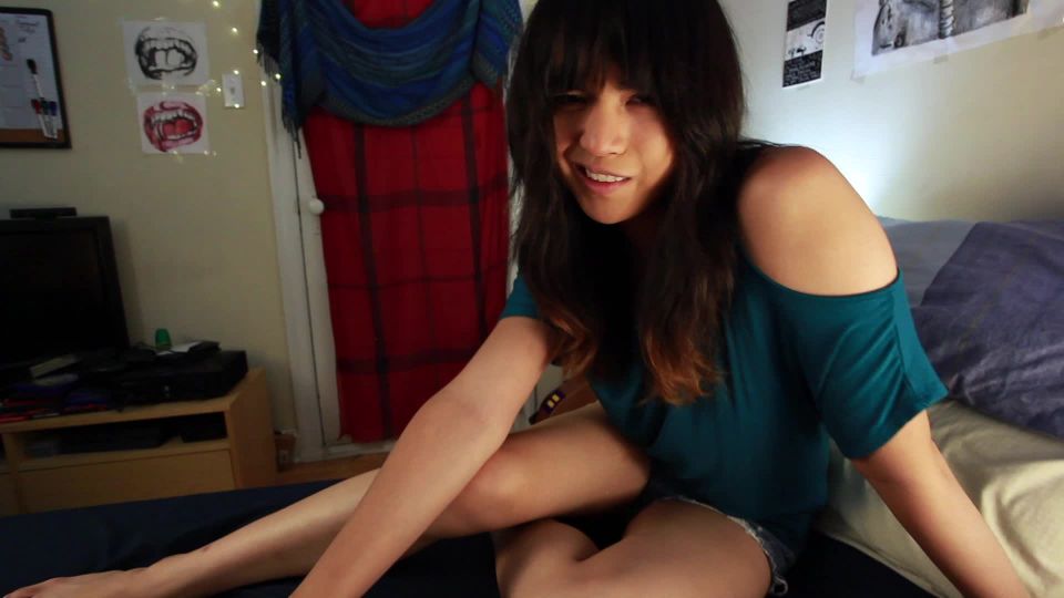 Melissa Masters – pillado haciendo una paja y dominado por su matón