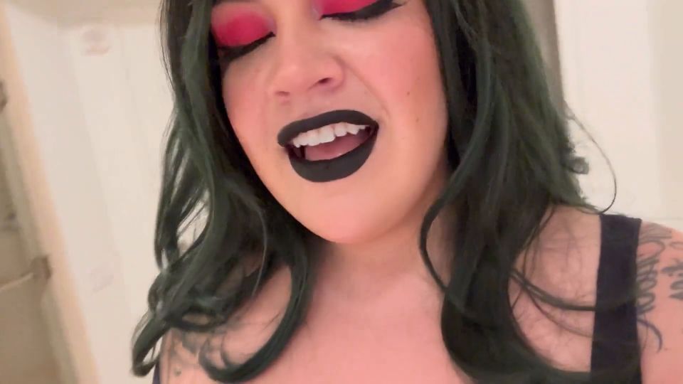 Fat Big Titty Goth GF Teases You With Her Huge Tits And Begs For Your C