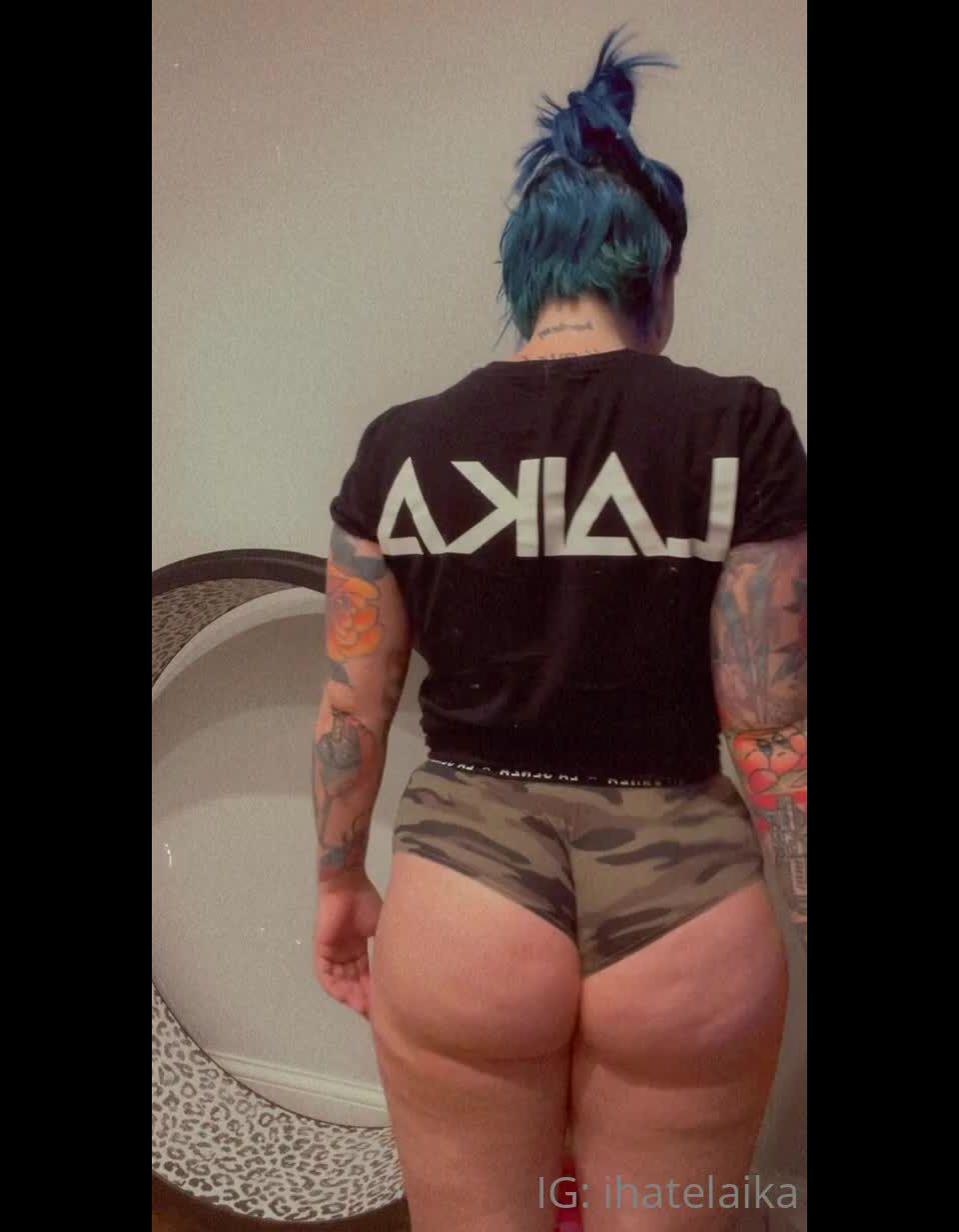 LAIKA - imnotlaika () Imnotlaika - lets talk about my ass in these shorts also the vid sounds weird because i got 25-09-2021