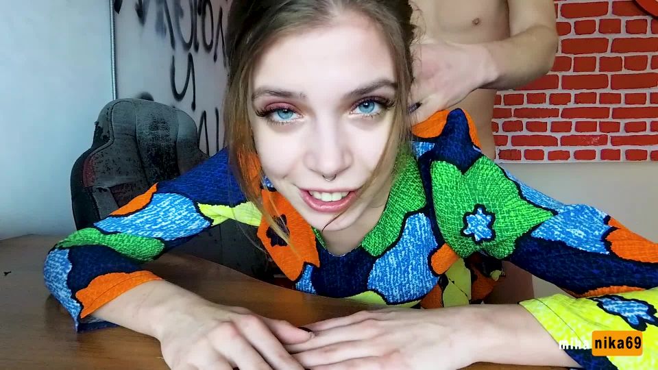 Mihanika69 - Me follo a mi padrastro y no soy avergonzado - Terapia familiar