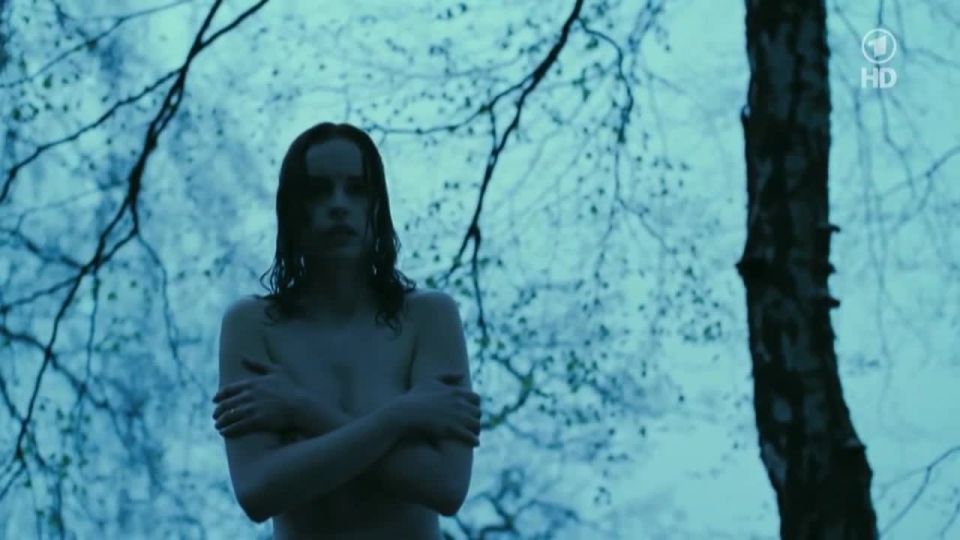 Nina Hoss – Das Herz Ist Ein Dunkler Wald (2007) HD 720p - (Porno de Celebridad)