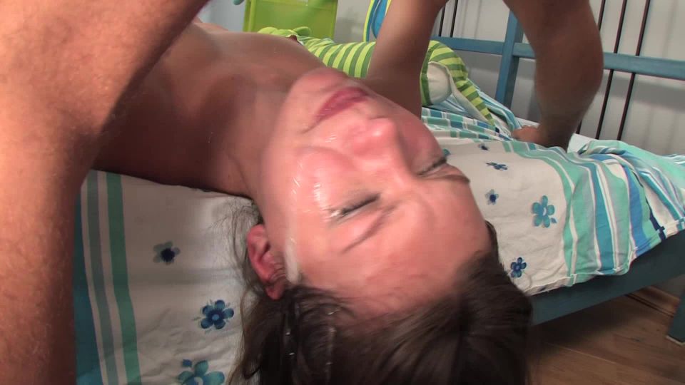 Jovenes Trotas - (Jovenes Gargantas) - Keri - DeepThroats