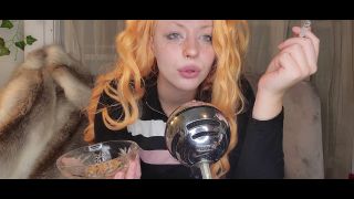Pt 1 Anya Ivanovna - Fumar ASMR