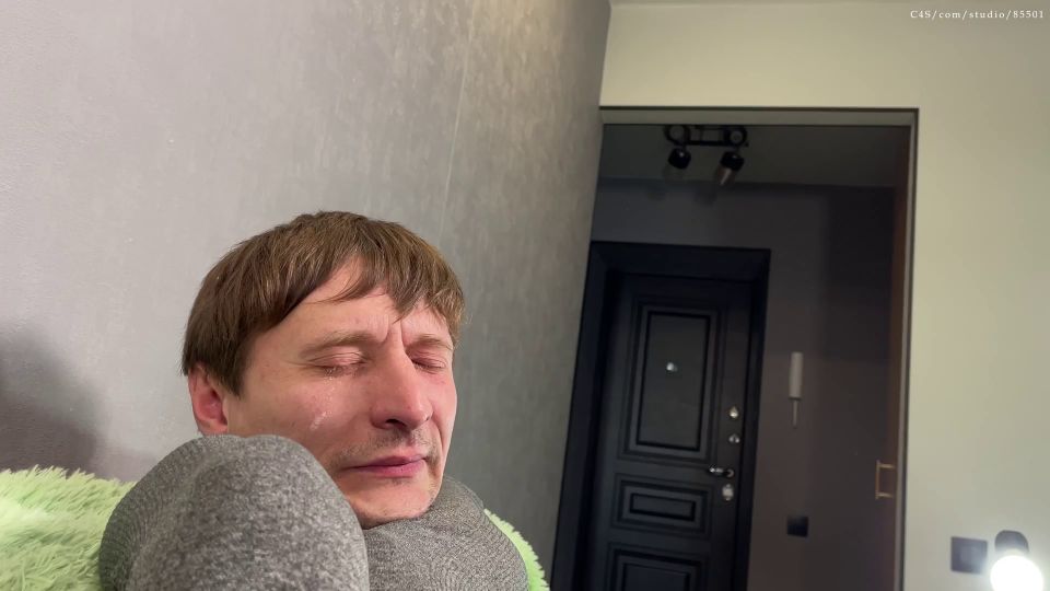 "Princess Betrie - Lo acosté con mi saliva" (1080 HD) (2025)