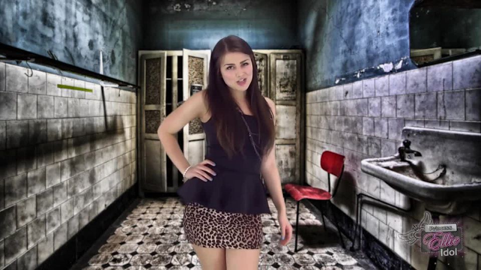 Princessellieidol - TIFFANY BECOMES A BAR SLUT - (Femdom porn)