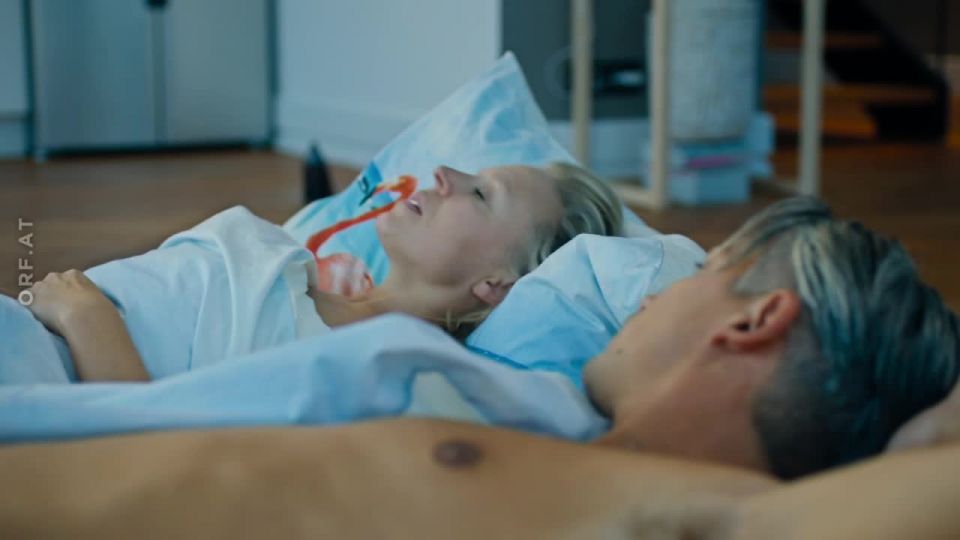 Nina Proll - Vorstadtweiber s01e49 (2020) HD 720p - [Celebrity porn]