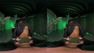 VRCosplayX Rhae Woods Wicked For Good 26-01-08 Watch Now