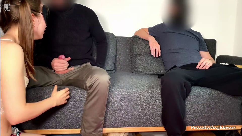 fetiche Femdom porno Novio Facialed Yo y mi marido se come su cum posiblemente vecinos [FullHD 1080p] 2025