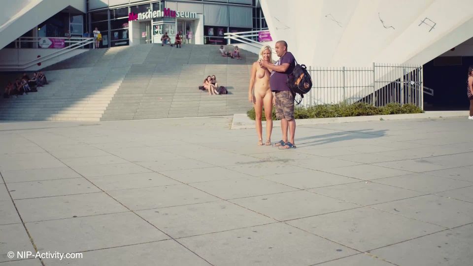 gabi gold 3 on public 