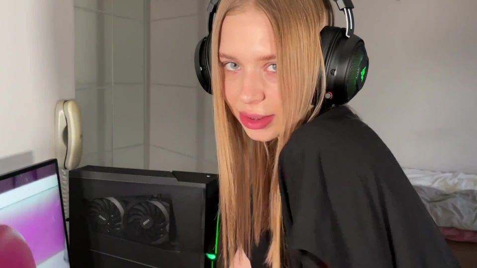 [Amateur]        . Californiababe.