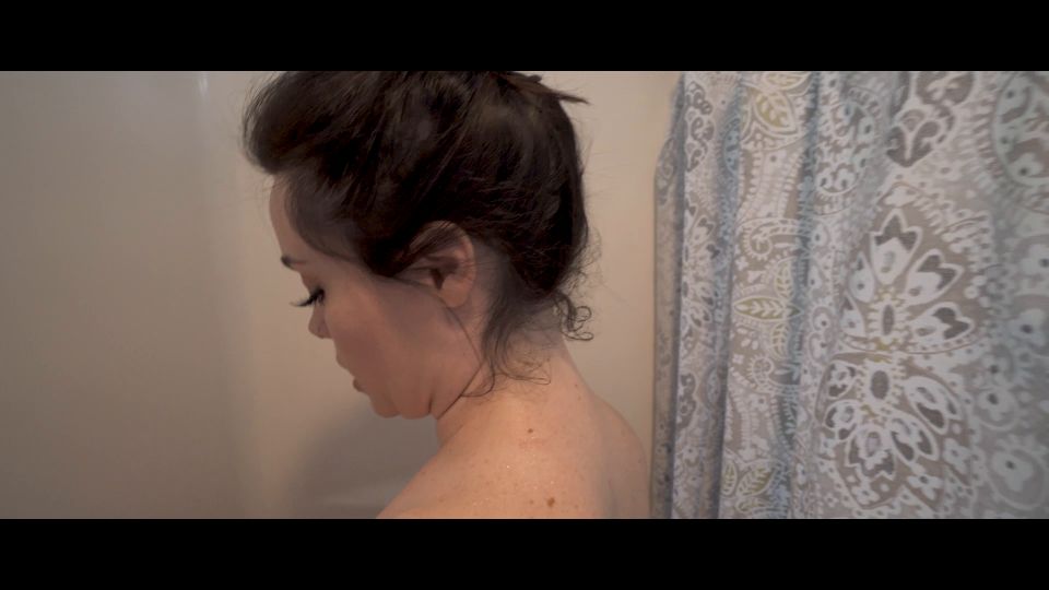 Estudios Jai Jasmin - Duchando con mis mejores amigos paso Mamá Parte2 - FullHD 1080P