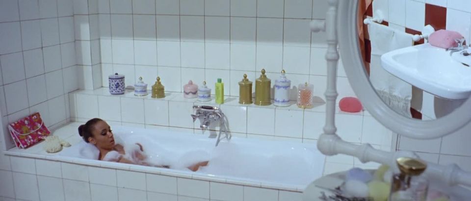 Rosalba Neri, Jane Garret, Margaret Lee, etc - La bestia uccide a sangue freddo (1971) HD 720p!!!