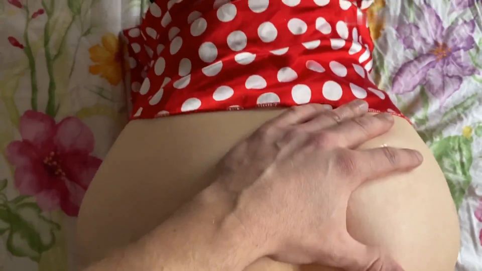 JanaKuhn - Zu Karneval schleck und fick ich den grГ¶Гџten Lutscher - FullHD 1080P