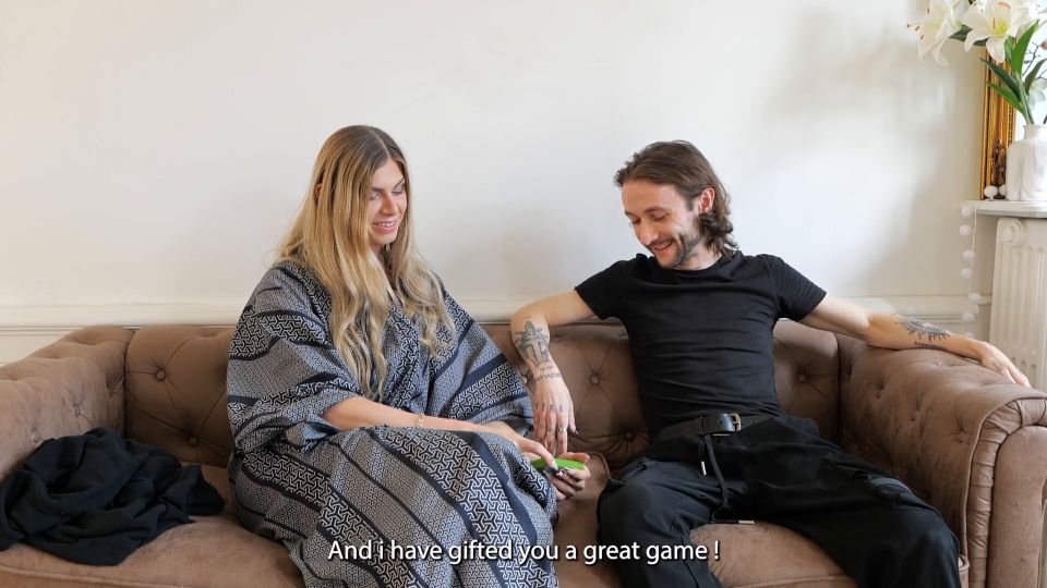 7135 FRENCH AMATEUR COUPLE - ANAL SEX AND BLOWJOB WITH a CUTE...