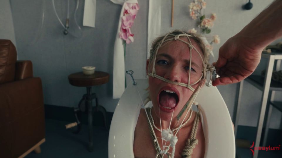 Rebel Rhyder - La mascota más hermosa del mundo - BDSM