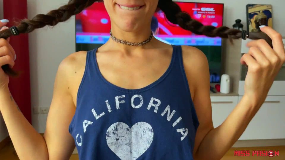 clip 22 cutting fetish fetish porn | Quiero Chupartela , Dejas De Mirar La TV - MISS PASION - [PornHub] (FullHD 1080p) | videos