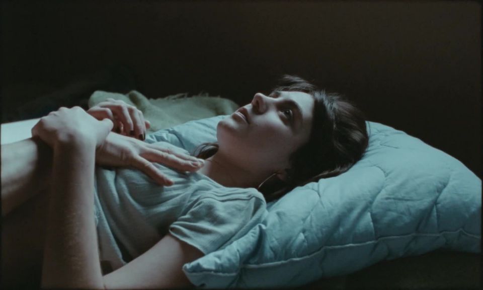 Victoria Carmen Sonne - Winter Brothers (2017) HD 1080p - (Celebridad porno)