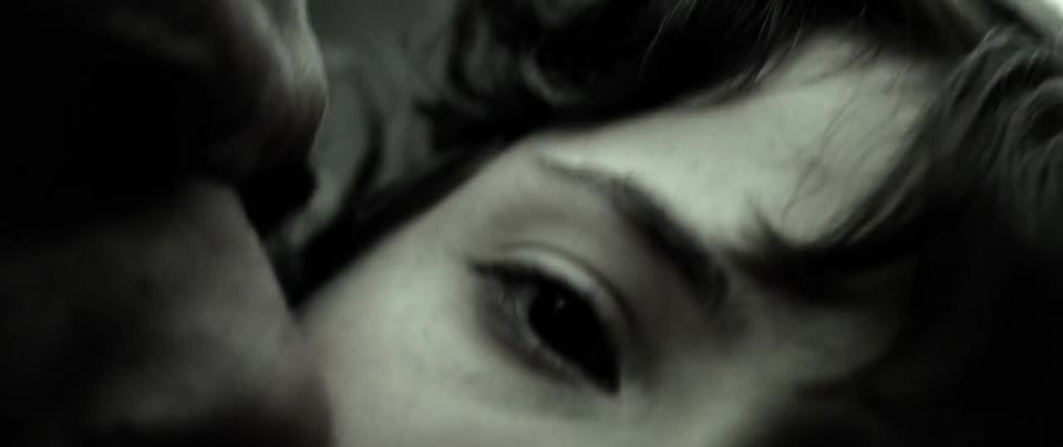 Mariana Ximenes, Claudia Ohana – Zoom (2015) HD 720p!!!