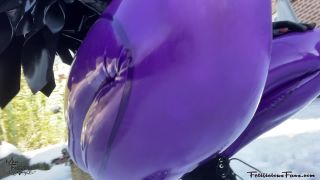 FetiliciousFans SiteRipPt 2Snow Day