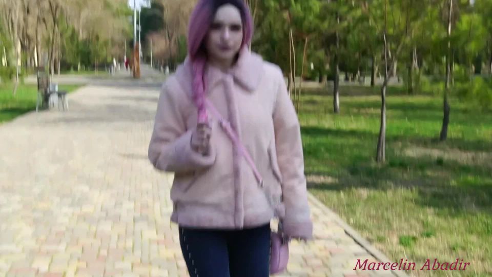 gratis porno clip 49 Marcelin Abadir en 28 Cum en la Gamer Girl mientras ella jugaba Mortal Kombat en adolescente