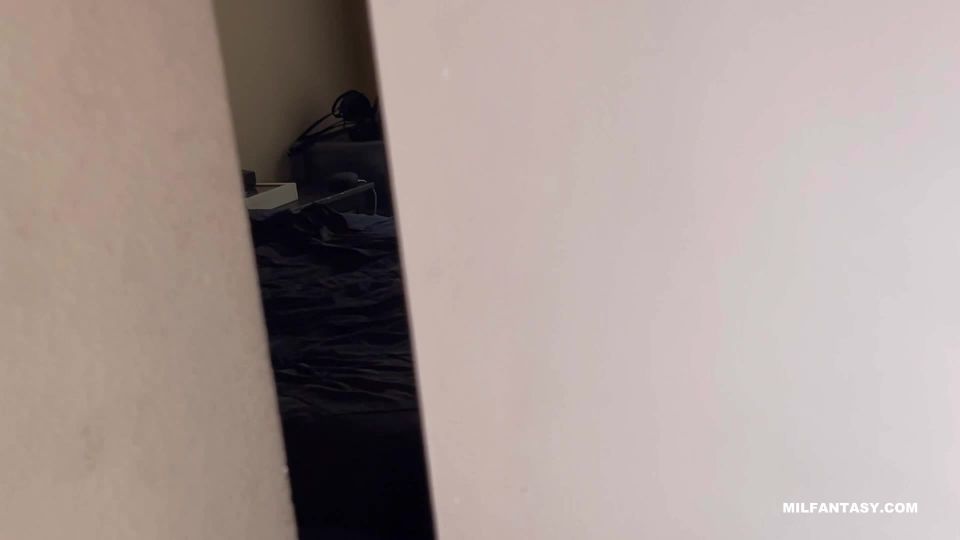 Tilaxoxo - My Mom is an OnlyFans Model -  (FullHD 2021)