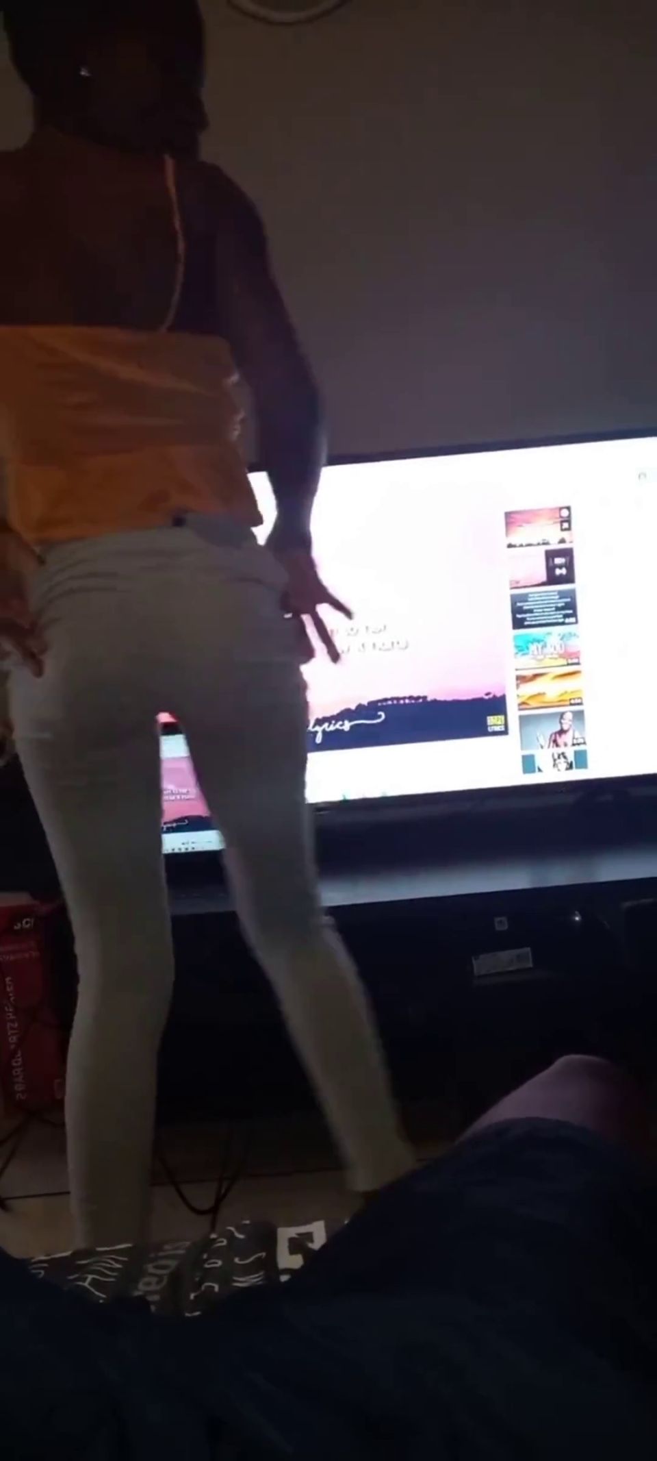 Ebony Slim Teen Loses Virginity in Pov Reverse Cowgirl Actio