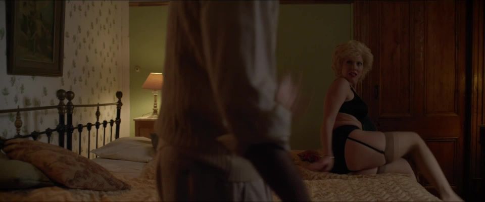 Barbara Ruiz-Tagle, Annie Fink, etc - Calzones Rotos (2018) HD 1080p - (Celebrity porn)