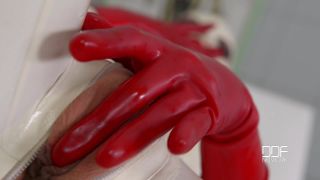 7269 Latex Sex Goddess Self-Spanking And Masturbation Solo - Latex Luc ...