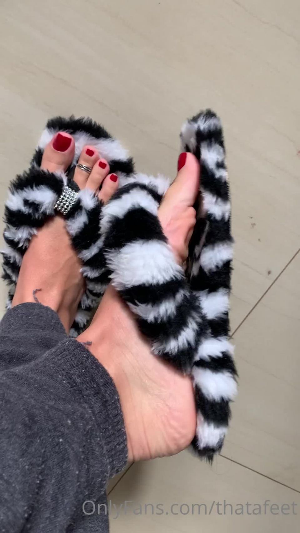 thatafeet -90468861-  thatafeet  pies porno