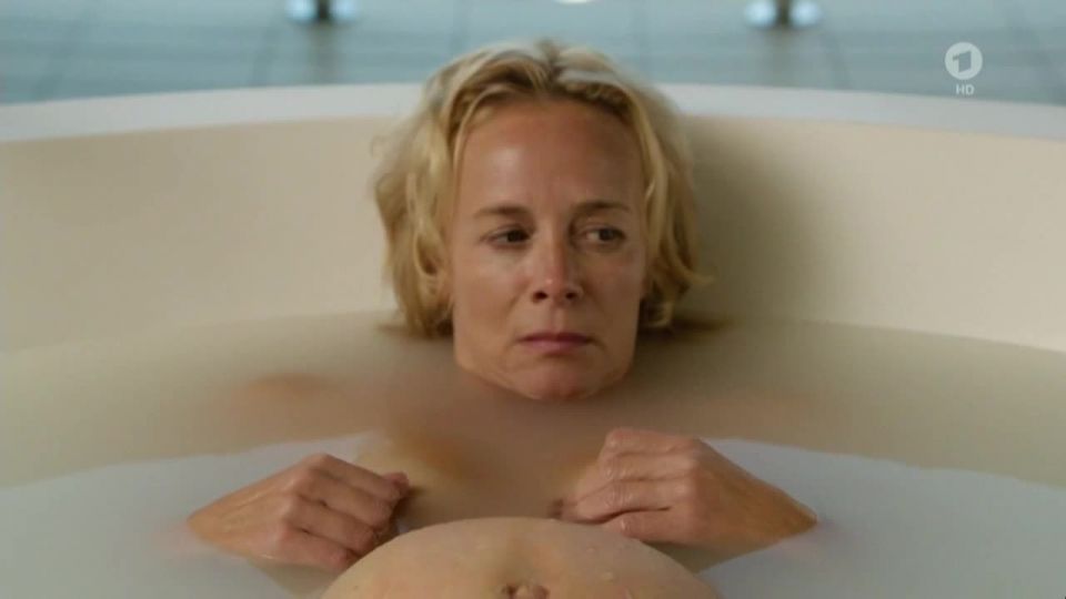 Katja Riemann - Todliche Geheimnisse - Jagd en Kapstadt (2017) HD 720p!!!