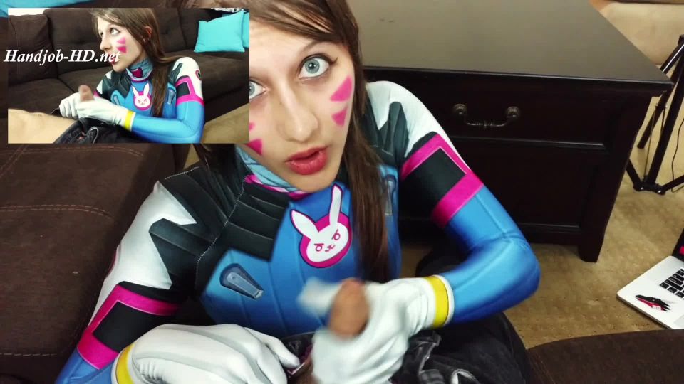 online xxx video 5 Amber Sonata en Overwatch D.Va juega con su Joystick, paja en la paja porno