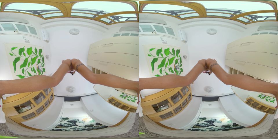 429-7680×3840-60fps - oculusrift uhq h265 - MILF