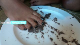 Rani Thisa Cake licking from feet Femdom!