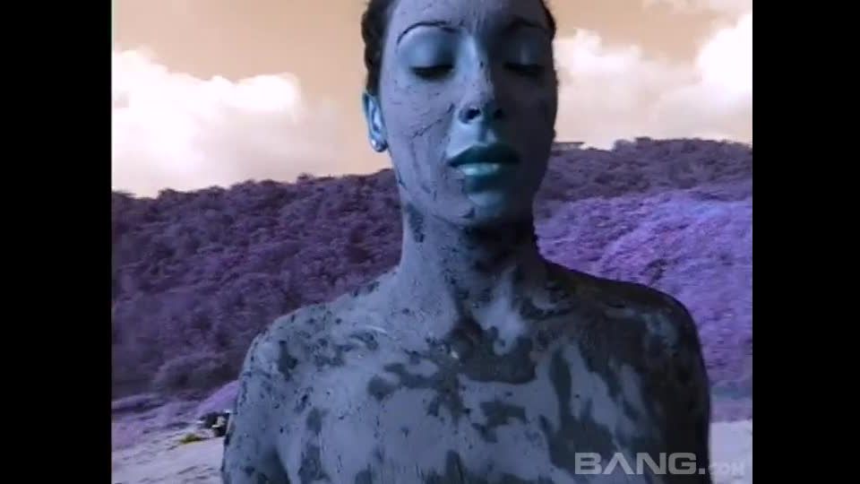 Bridgette está en el paraíso - Interracial