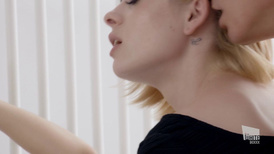 Lana Belle Lillien Ford: No Way Out Seductive Thrills Unseen