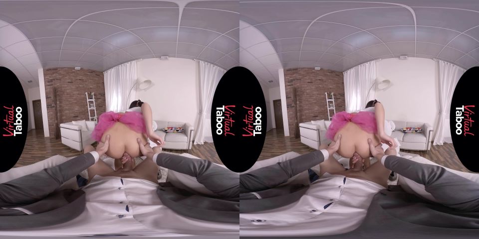  Kate Rich in Daddys Toy Is My New Joy, virtual reality on 3d