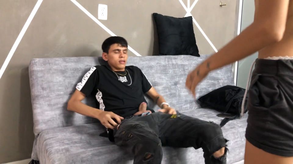 gratis adulto clip 39 fetiche fantasía estudio amateur porno Mia - Hermana hablando por teléfono mientras el hermano se folla su PH - [PornHub] (FullHD 1080p)