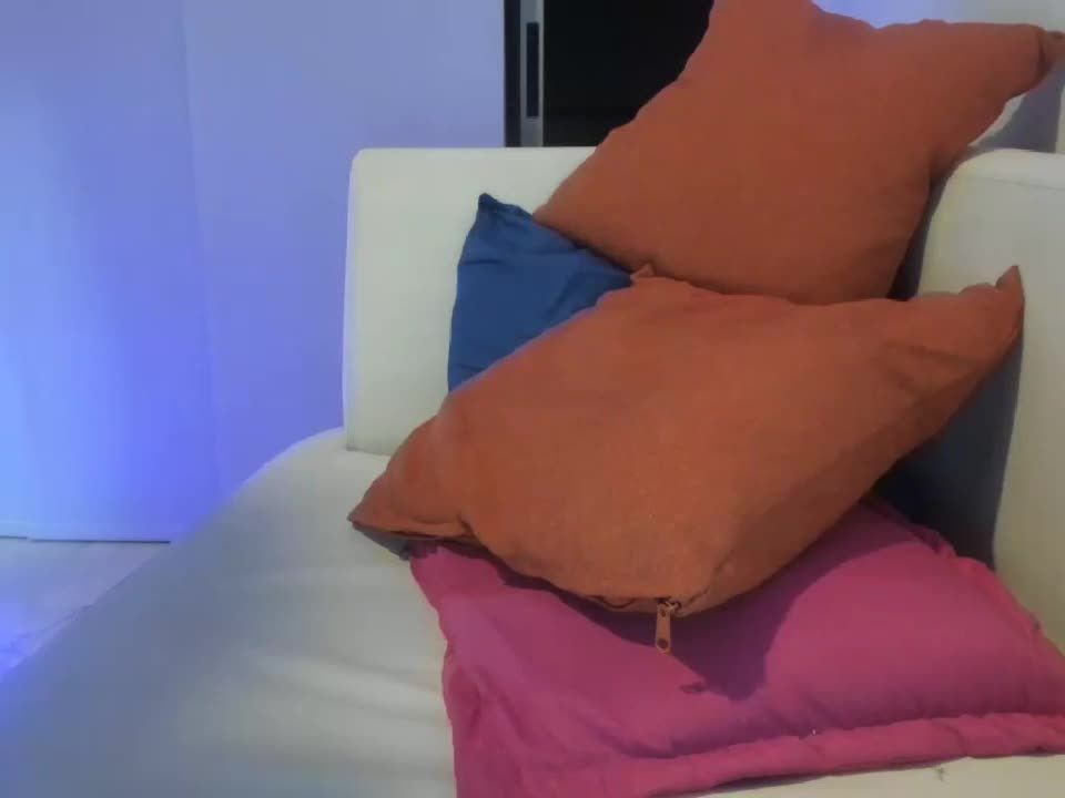 Watch Free Porno Online – Shemale Webcams Video for December 20, 2018 – 02  - shemales - shemale porn 