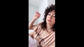 video en línea 6 Mama Fiona – Im Tu Mamá Y Tu Novia  instrucciones de masturbación  pov encasement fetiche