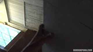 HorrorPorn The girl from the well (mp4)