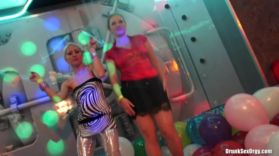 Bimbo cumpleaños Bash Parte 1 - Cam 3