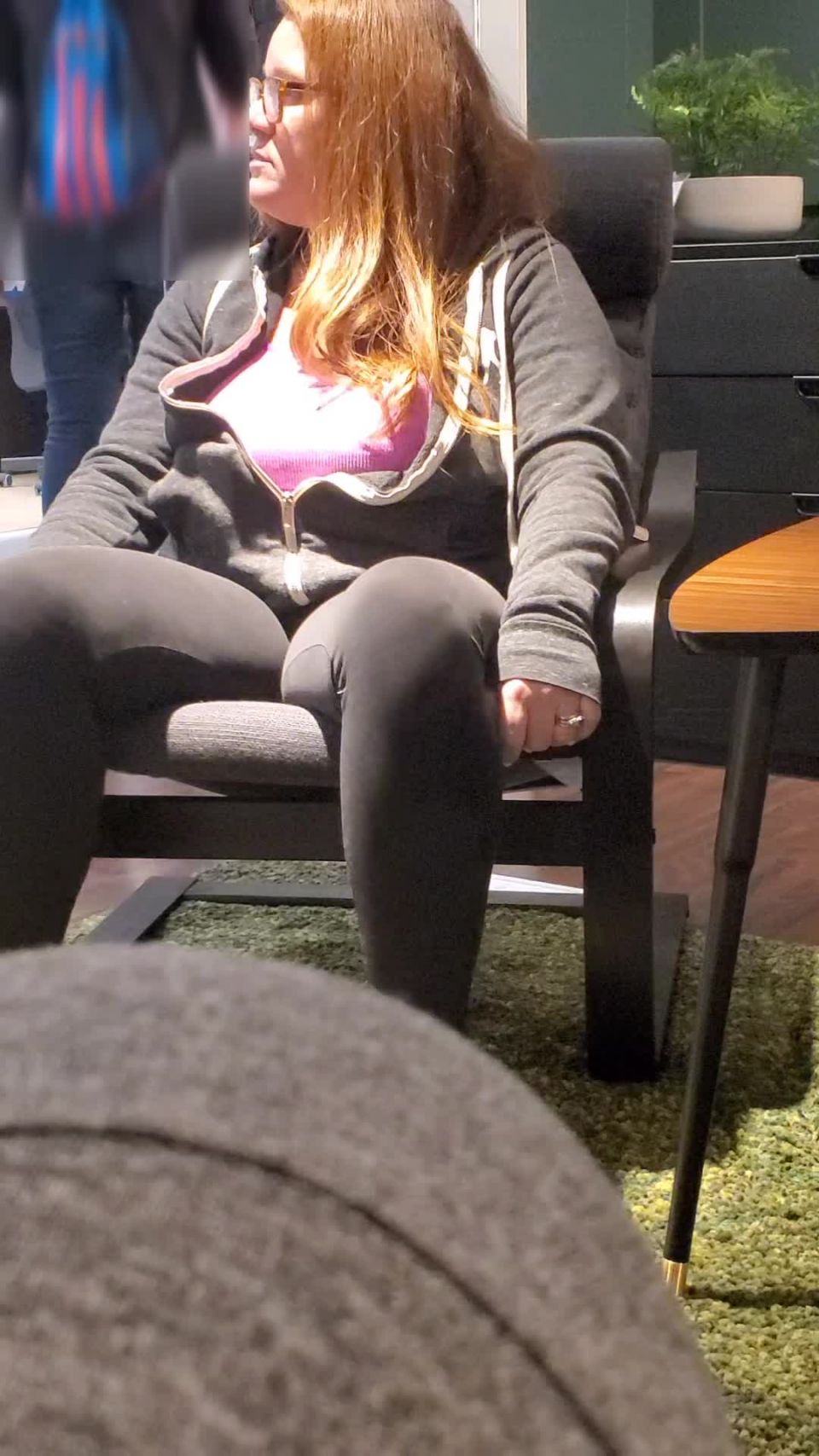 Roxy Dover – Cumming en público – ¡Munyvids Public!