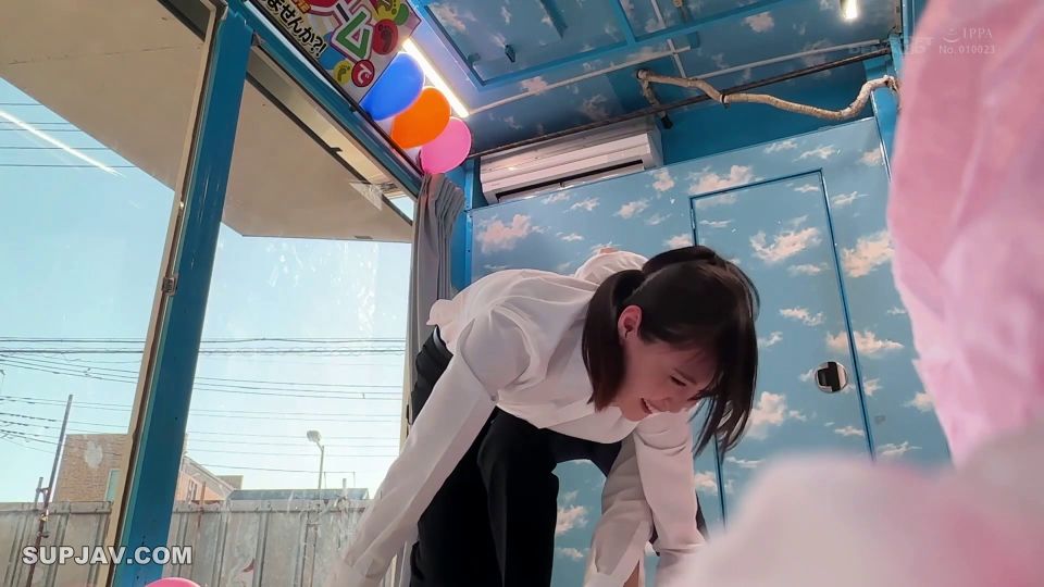 Reducing Mosaic SDMM-196 リクルートスーツ姿の女子大生が賞金獲得目指してノーパンノーブラ姿でぬるぬるローションツ〇スターゲーム！密着状態で肌をこすり合っていたら会社説明会帰りの同級生男子と一線を越えて羞恥SEXしてしまうのか？