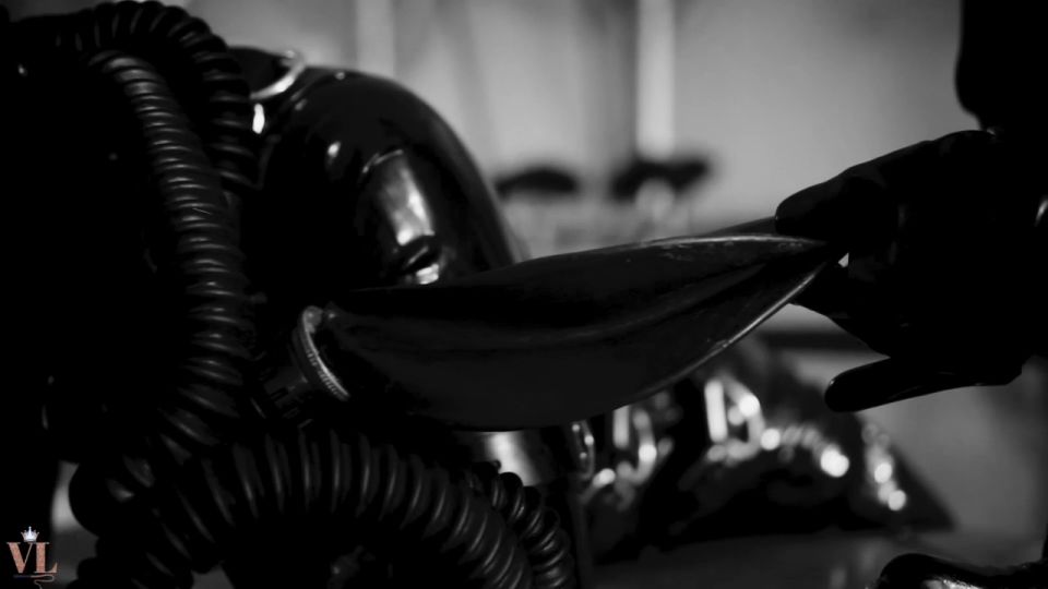 Perra de goma se apegó sin piedad - esclavitud