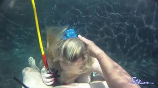 SexUnderwater e0466 Topanga Fox Gropecam Scuba Blow Job (mp4)