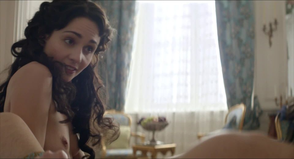 Tuppence Middleton – Guerra y Paz s01e03 (2016) HD 1080p!!!