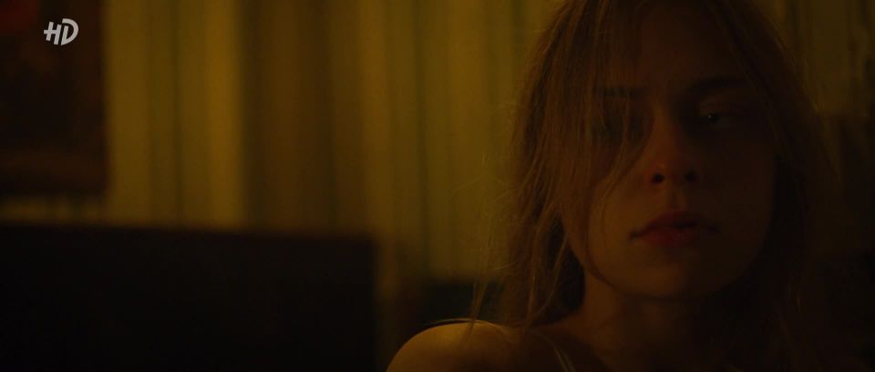 Sofya Volodchinskaya, Veronika Moxireva, Anastasiya Krylova - Topi s01e05 (2021) HD 1080p - (Celebrity porn)